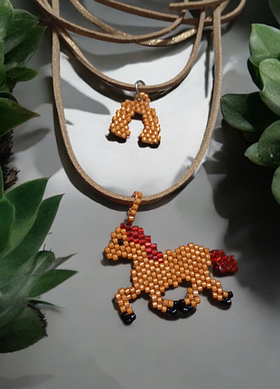 Коник, прикраса на шию ,коник, брелок