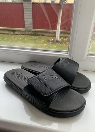 Шльопанці puma на липках