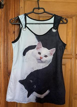 Футболка жіноча