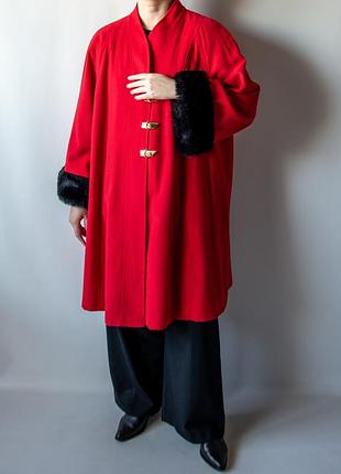 Вінтажне вовняне пальто