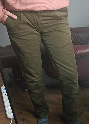 Оливкові штани myth