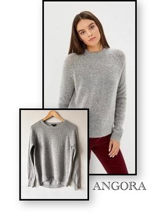 Светр з ангори