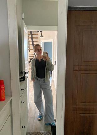 Джинси світло-сірі від бренду massimo dutti