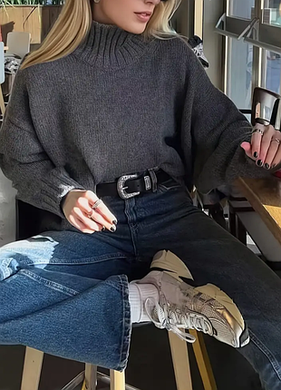 Теплый зимний свитер