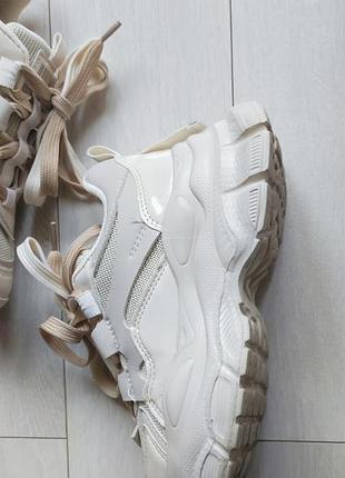 Кроссовки на платформе 3