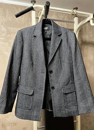 Жакет піджак з шерсті від нідерландського бренду bandolera