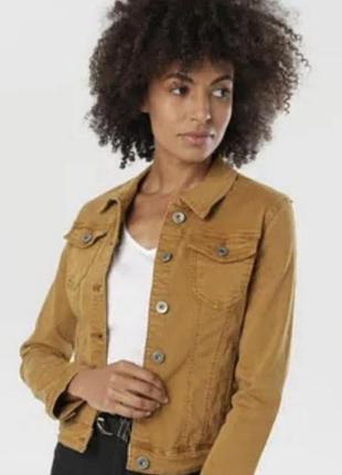 Джинсова куртка ,жакет