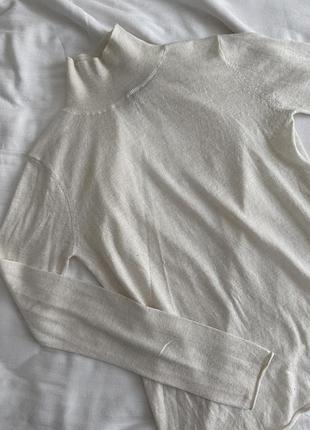 Гольф з відкритою спиною