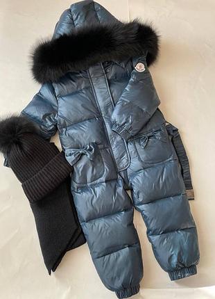 Суцільний пуховий комбінезон для дівчинки монклер moncler