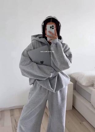 Костюм оверсайз на флісі