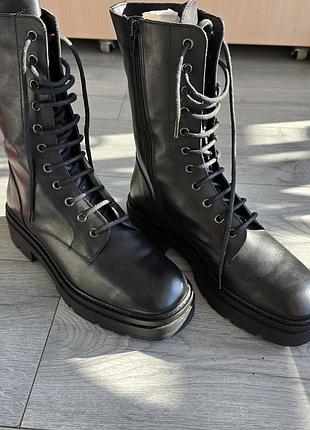 Кожаные ботинки демисезонные, массивные, берцы