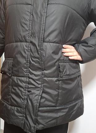 Жіноча куртка на осінь