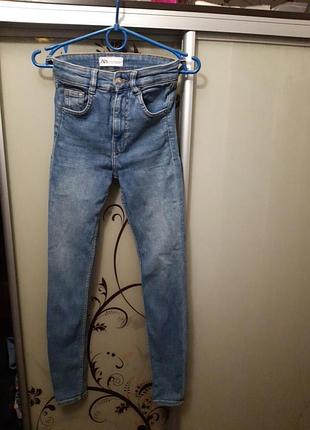 Продам джинси жіночі 25 розмір
