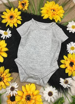Сірий бодік на 3-6 міс