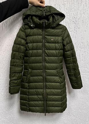 Пухова зимова куртка жіноча від tommy hilfiger