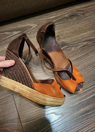 Замшеві босоніжки