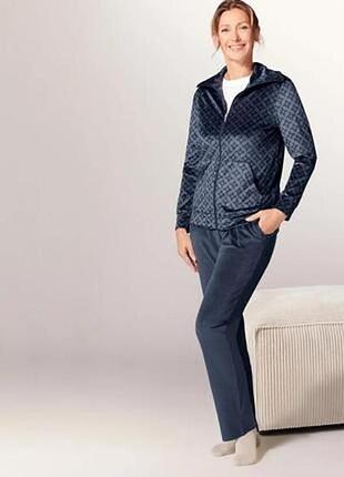 Велюровый костюм esmara xs 32/34 евро