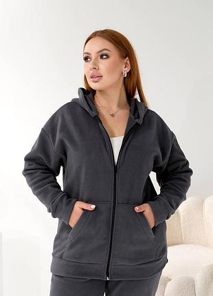 Костюм спортивный