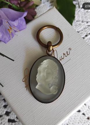 Винтажный немецкий брелок для ключей камея, weltweit