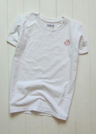 Ladybird. размер 6-7 лет. белоснежная футболка для мальчика