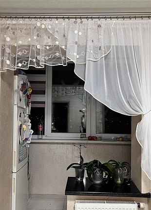 Готовая тюль на кухню. занавеска для кухни. короткая тюль. тюль до подоконника. шторы на кухню