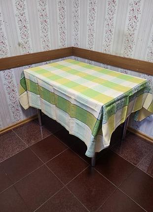 Скатертина 170×153 см