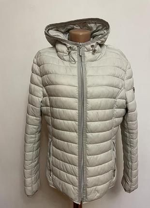 Куртка с капюшоном