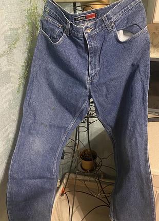 Жіночі джинси