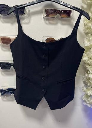 Чорний жилет від misspap