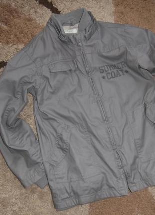 Очень крутая ветровка, коттон, застегивается на две молнии