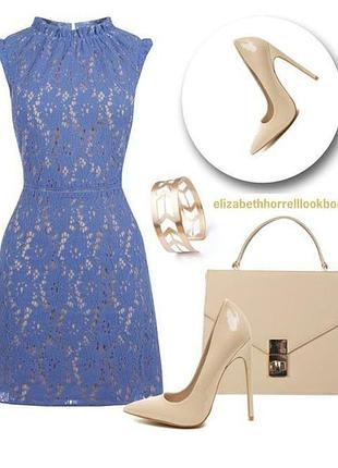 Короткое кружевное платье р.10