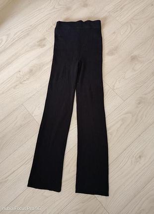 Базовые брюки в рубчик