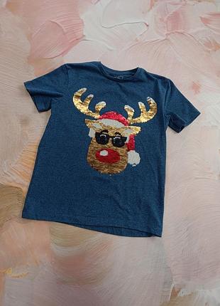 Футболка з оленем