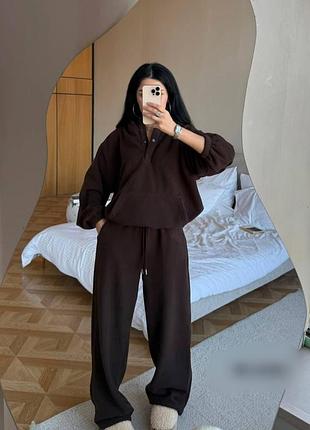 Костюм теплий жіночий у приємному шоколадному кольорі