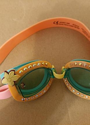 Очки для плавания