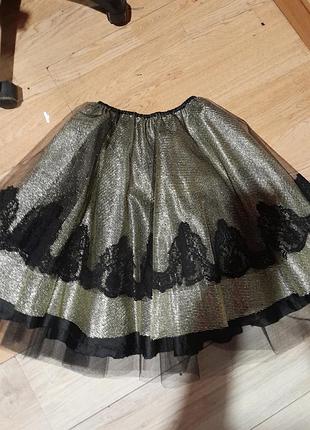 Очень красивая, зашитая юбка упаковка