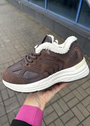 Теплі жіночі кросівки/ зимові кросівки