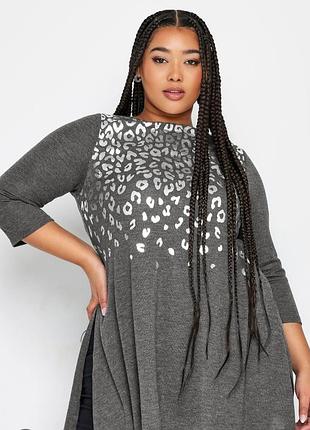Серая трикотажная туника в серебристый леопардовый принт батал, серая туника трикотаж батал 54-56 г.