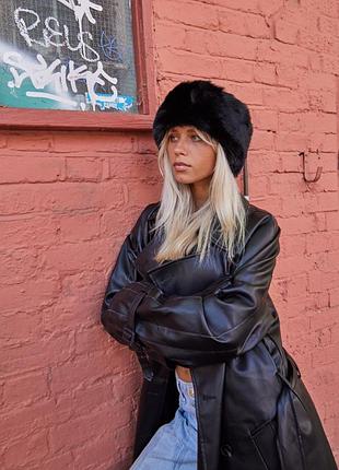 Шапка таблетка з штучним хутром avenue one size