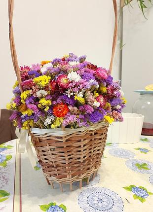 Корзина из сухоцветов