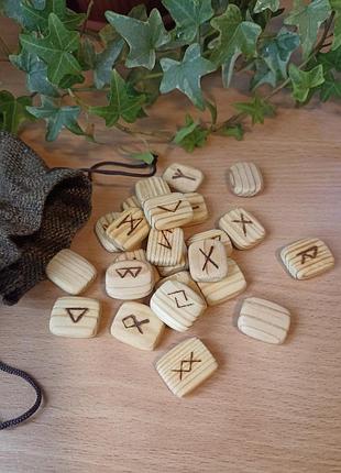 Набор рун для гадания