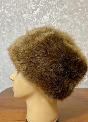 Шапка жіноча