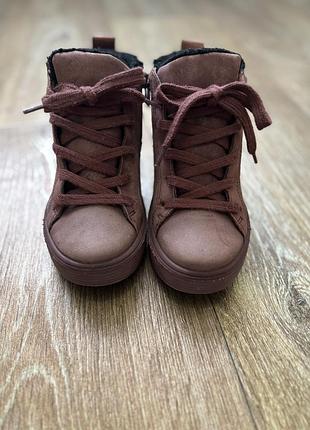 Зимові черевики