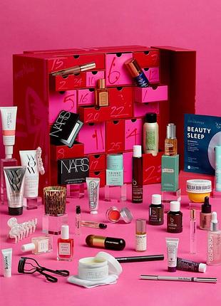 Harvey nichols beauty advent calendar 2025  адвент-календар адвент календар косметика догляд крем для обличчя подарунок подарунковий набір преміум