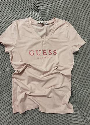 Ніжна пудрова  футболка guess