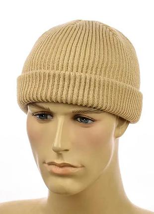 Шапка мини-бини однотонная вязаная с подворотом (докер, короткая) темно-бежевая, унисекс wuke one size