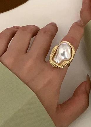 Кільце жіноче акцентне з великою намистиною бароко jeweston