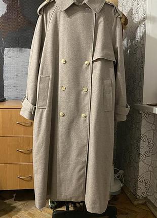 Світле сіре шерстяне пальто від reserved