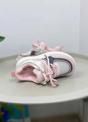 Кросівки дитячі 4