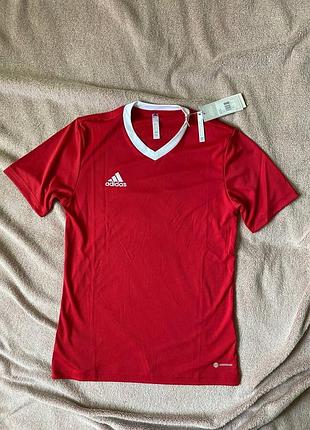 Футболка adidas